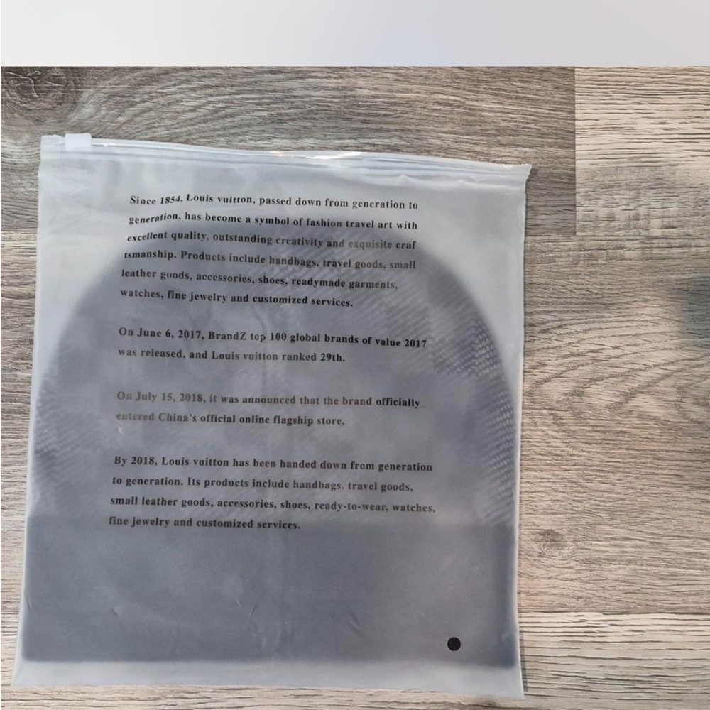 Louis Vuitton Dark Knit Hat - Picture 5 of 5